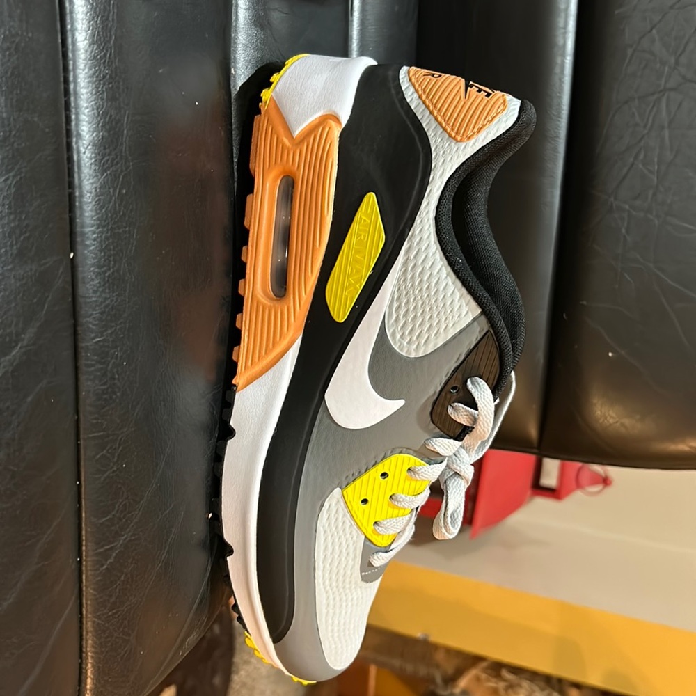 Nike air for men’s size 9 1/2
